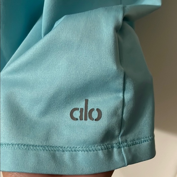 Alo Light Blue Tank Top - Picture 3 of 5